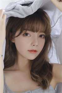 愿我如星君如月，夜夜流光却别离