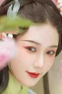 拍卖会点天灯后，男友拍卖我365张私房照