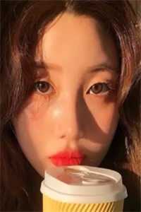 深宫养崽游戏