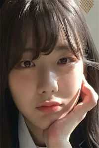 觉醒九零，捡个娇夫是龙王