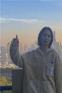 弹幕炸了！重生后我撕剧本撩爆反派