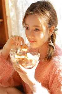 未婚夫为佣人女儿出气划我100刀，怪物的我重生嫁同类