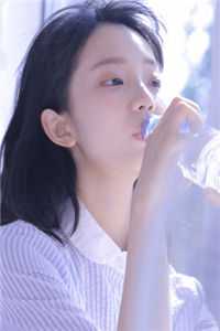 恶婆婆重生怒供恋爱脑儿媳上大学
