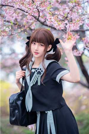 得知女二只爱男主后，我脱离了世界