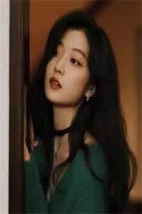 前妻痴情白月光，我找青梅她急了