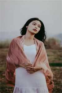 妻子为救初恋，害死了女儿