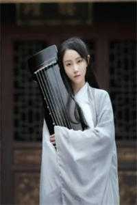 婆婆把我女频儿挂树上，点炮炸伤她下半身，只为让我生儿子