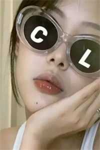穿越红楼：王爷被我轻松拿捏