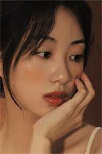 闪婚后，发现老公竟是千亿大佬