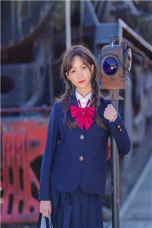 重生洪荒蓬莱：三仙岛上收徒称霸