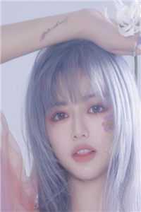 影后老婆陪初恋披麻戴孝