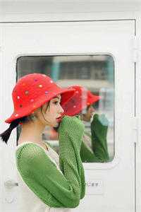 女儿落水，丈夫选择白月光