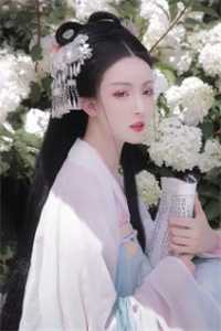 妈妈生日那天，我送了一个骨灰盒