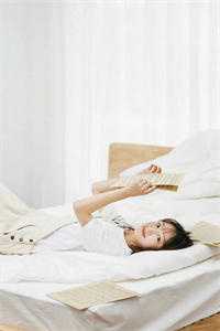 我的记忆被公放后，乖乖女养妹不装了