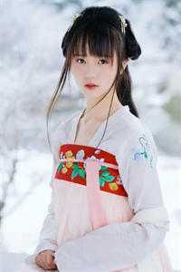 妈妈从不让我在外上厕所