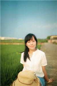 被装穷妻子甩了后，我的军官身份藏不住了
