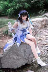 不婚主义的女友，与初恋定制婚戒