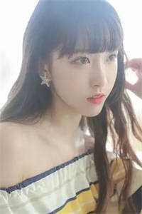 嫁给疯批植物人后，三个未婚夫候选人慌了