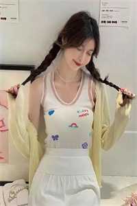 重回高考，我靠弹幕手撕男友师妹