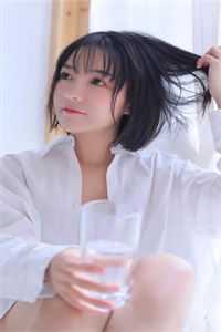 她养的男网红，嘲笑我是土包子