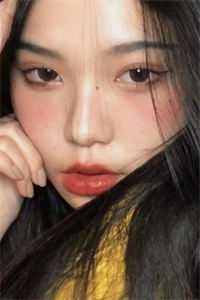 未婚妻逃婚后，我看到了弹幕