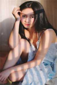 离家五年母亲和女儿被人虐待，回国后我杀疯了