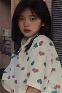 盛世小胡姬