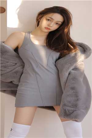 送我和女儿去直播基地后，老公悔疯了