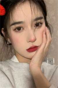 婆婆逼女儿高考前嫁人，我带着弹幕杀疯了