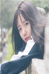 女儿被扔进马戏团做成花瓶娃娃，丈夫正为白月光点天灯