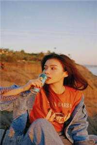 NPC未婚妻觉醒后，我被做成了人彘