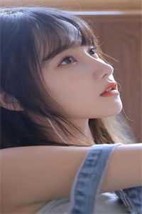 被痴呆保镖抢婚后，童养夫急红眼