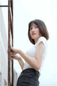与乞丐成婚十年后，我被打成外室