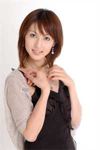 放弃妻子和女儿后，她们后悔了