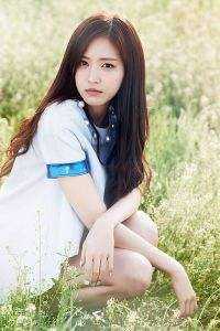 妻子出轨黑人后，我甩出离婚协议她悔疯了