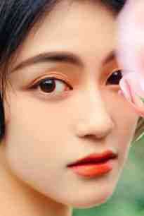 我拿新闻大奖那天，老婆推我一起跳楼