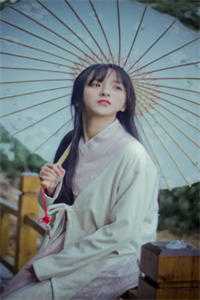 以爱之名，蚀骨柔情