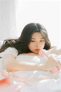重生后，赘婿老公不抢继承权了