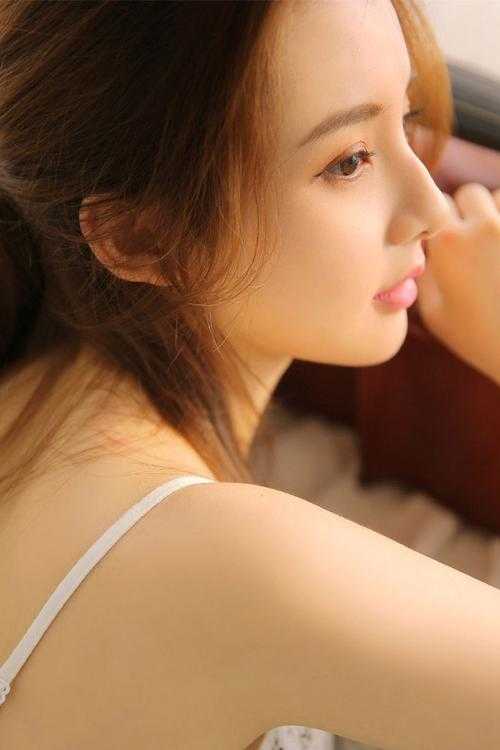 跟冲喜女离婚后，总裁悔疯了