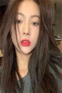 未婚妻怀了养哥的孩子，我闪婚了