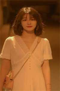 重生七零：大嘴巴子扇自己，打猎采药养妻女