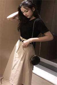 二婚嫁顶级大佬，豪门父女悔哭了