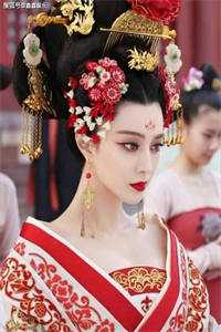 抓包家政偷东西后，她竟要拿拖把打我